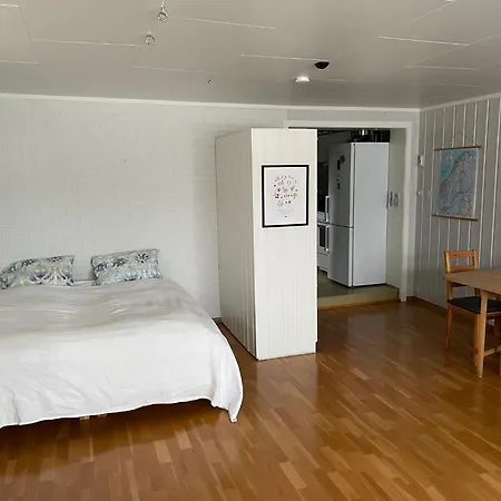 Apartamento Leilighet Sentralt Pa